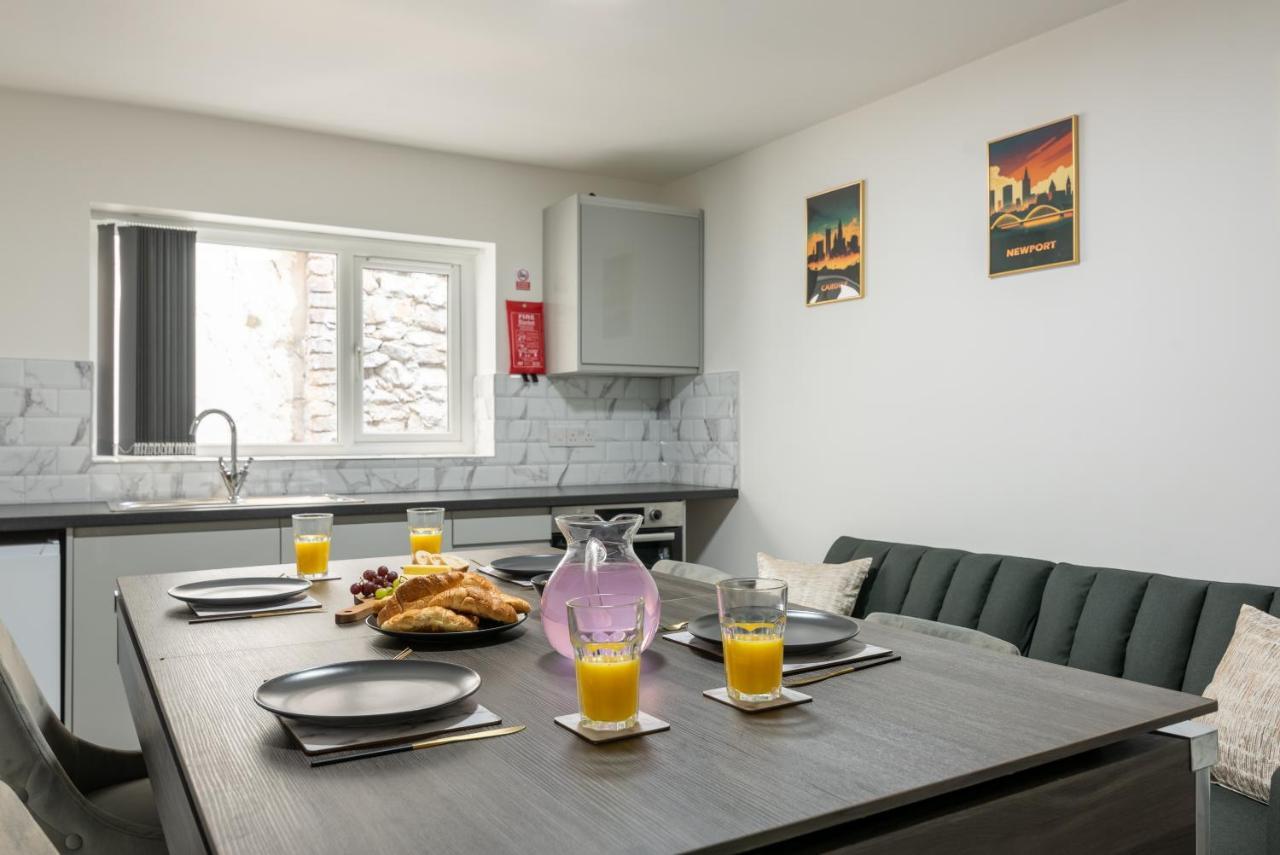 Exquisite Cardiff Apartments- With Garden Lounge & Games Room Екстериор снимка