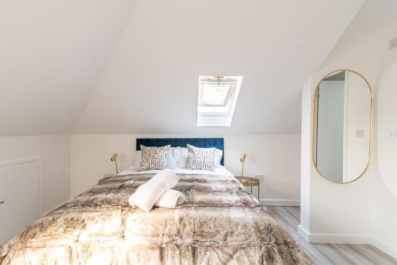 Exquisite Cardiff Apartments- With Garden Lounge & Games Room Екстериор снимка